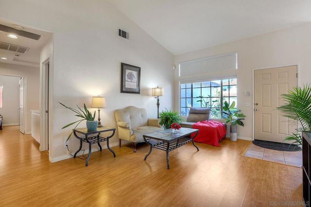 4841 Dulin Rd, Fallbrook, CA 92028