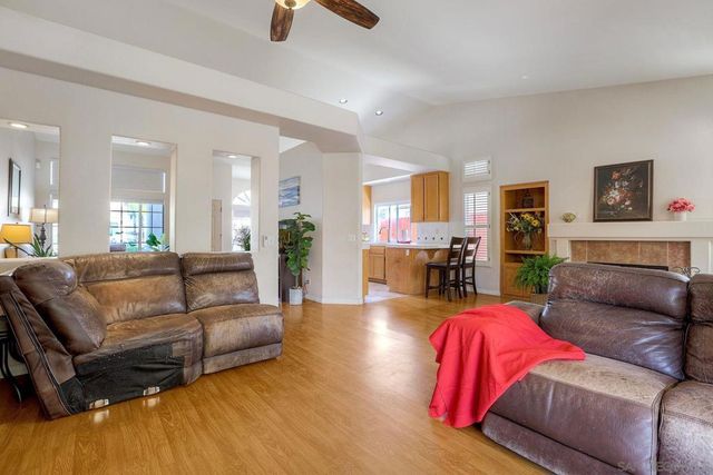 4841 Dulin Rd, Fallbrook, CA 92028