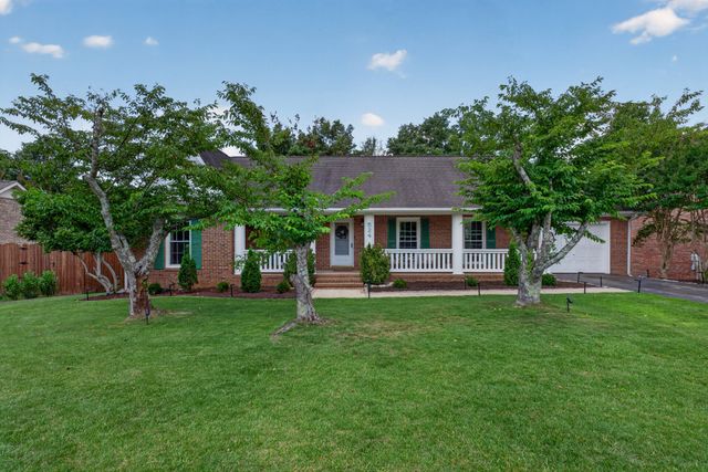 524 Fisk Rd, Cookeville, TN 38501