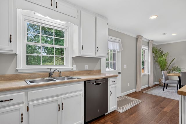 524 Fisk Rd, Cookeville, TN 38501