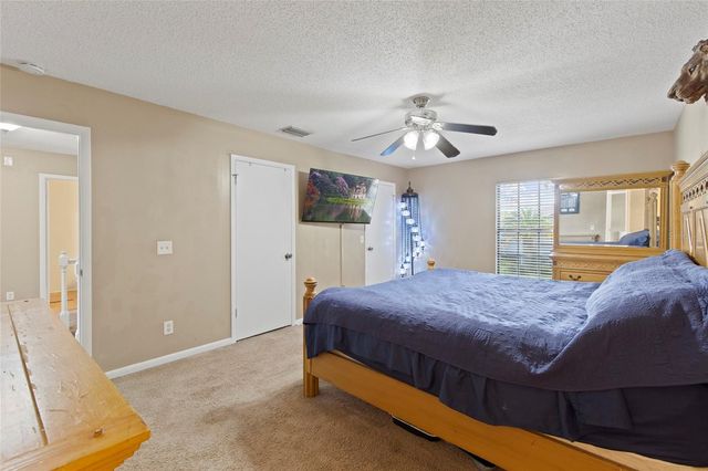 16126 COUNTRY CROSSING DRIVE, Tampa, FL 33624