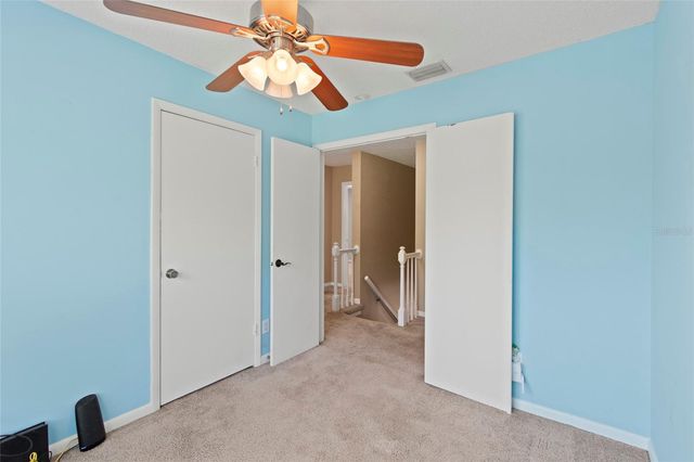 16126 COUNTRY CROSSING DRIVE, Tampa, FL 33624