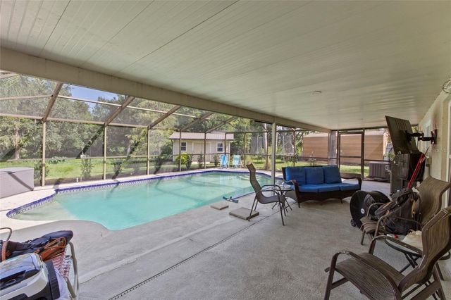 16126 COUNTRY CROSSING DRIVE, Tampa, FL 33624