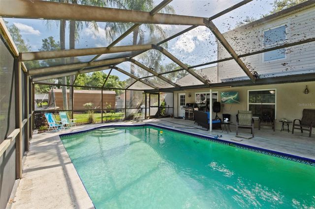 16126 COUNTRY CROSSING DRIVE, Tampa, FL 33624