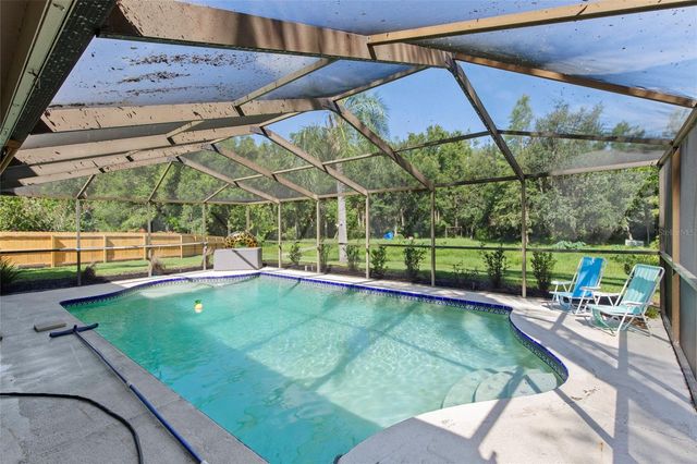 16126 COUNTRY CROSSING DRIVE, Tampa, FL 33624