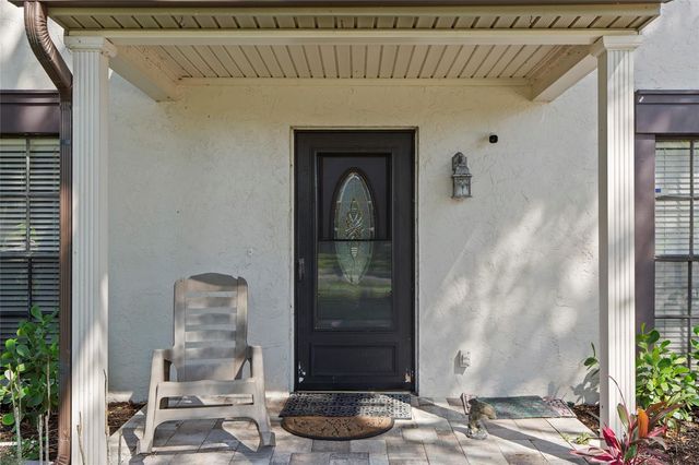 16126 COUNTRY CROSSING DRIVE, Tampa, FL 33624