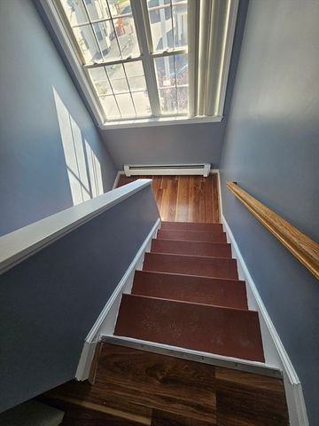 40 Merrick St A, Worcester, MA 01609