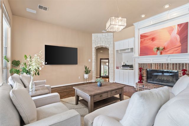 711 Villanova Court, Allen, TX 75013