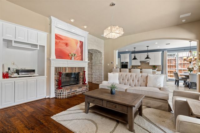 711 Villanova Court, Allen, TX 75013