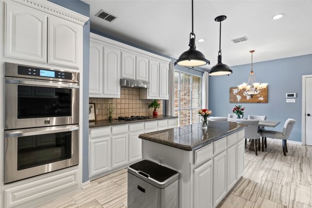 711 Villanova Court, Allen, TX 75013