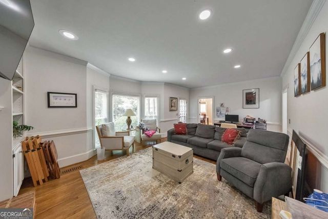 573 N Palisades Circle SE, Marietta, GA 30067