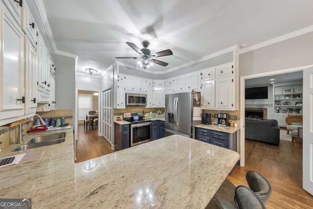 573 N Palisades Circle SE, Marietta, GA 30067