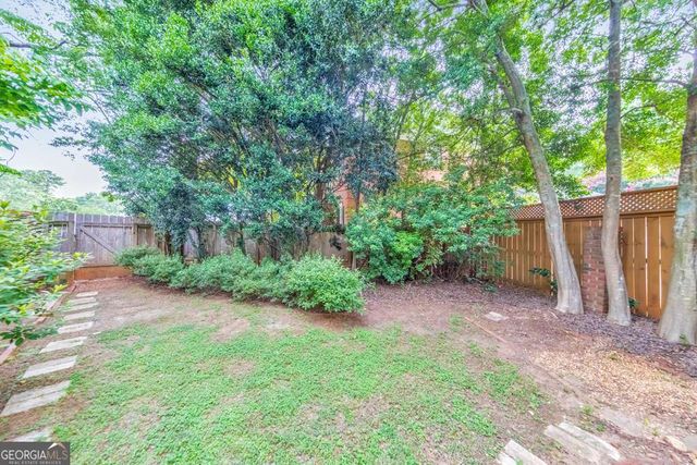 573 N Palisades Circle SE, Marietta, GA 30067