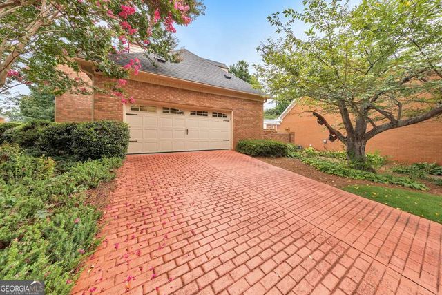 573 N Palisades Circle SE, Marietta, GA 30067
