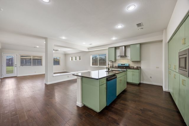 4104 Gaillardia Way, Forney, TX 75126