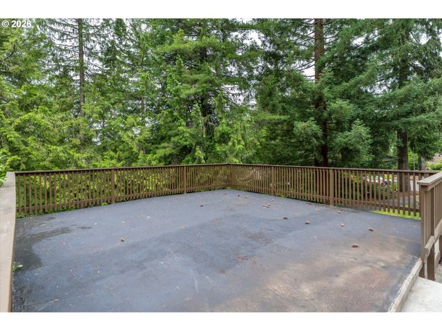299 CEDAR Ln, Longview, WA 98632