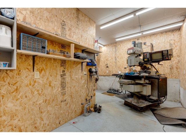 299 CEDAR Ln, Longview, WA 98632