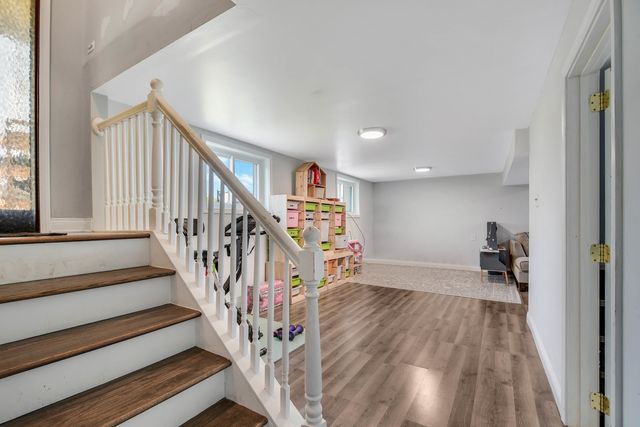 9401 S 80th Court, Hickory Hills, IL 60457
