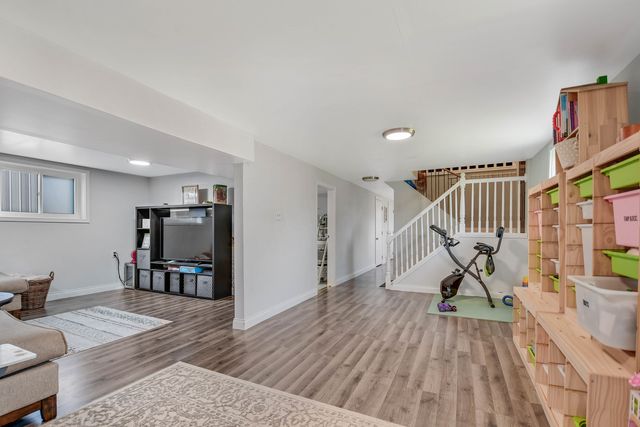 9401 S 80th Court, Hickory Hills, IL 60457