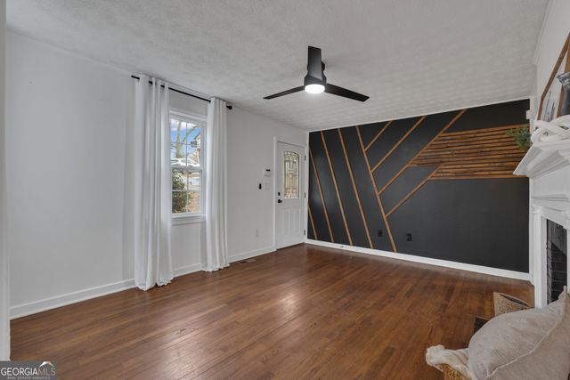 69 Bailey Drive, Newnan, GA 30263