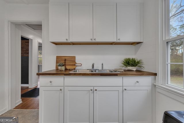 69 Bailey Drive, Newnan, GA 30263