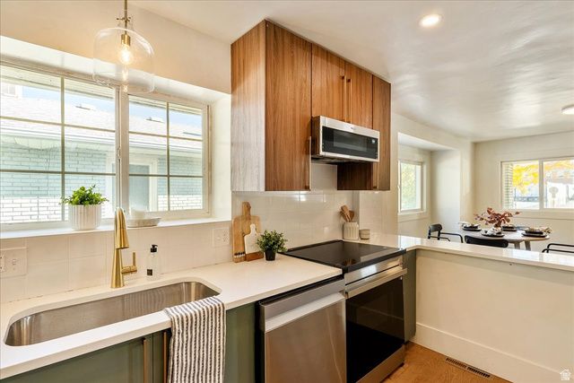 633 E MILTON AVE, Salt Lake City, UT 84105