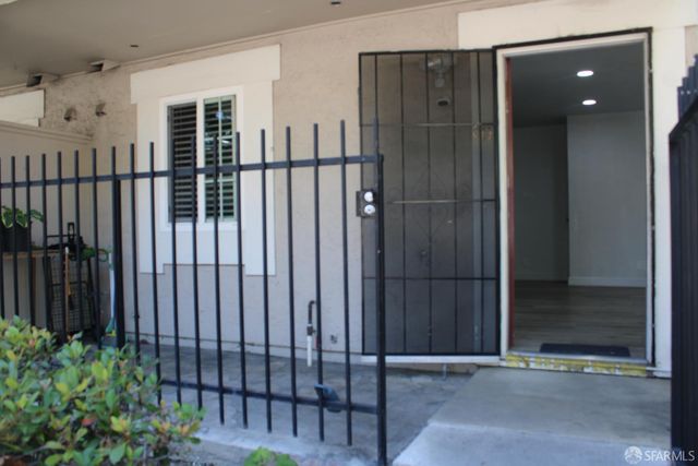 60 Muirfield Court, San Jose, CA 95116