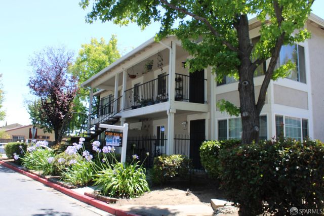 60 Muirfield Court, San Jose, CA 95116