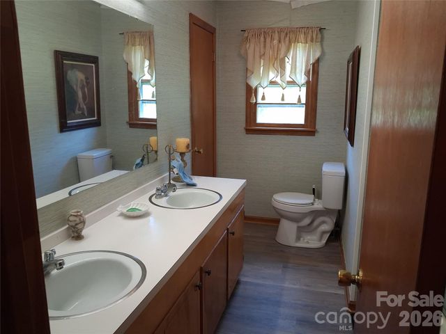 114 Ashworth Circle, Marion, NC 28752