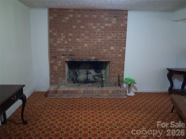 114 Ashworth Circle, Marion, NC 28752