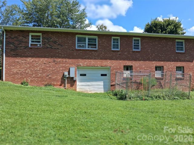 114 Ashworth Circle, Marion, NC 28752