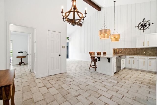 37 April Village, Montgomery, TX 77356