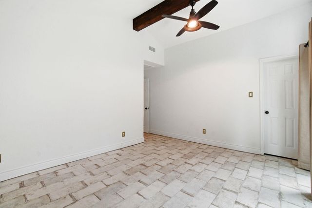 37 April Village, Montgomery, TX 77356