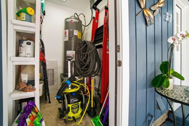 37 April Village, Montgomery, TX 77356