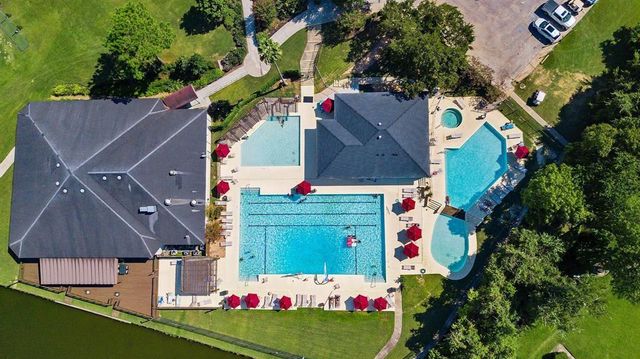 37 April Village, Montgomery, TX 77356