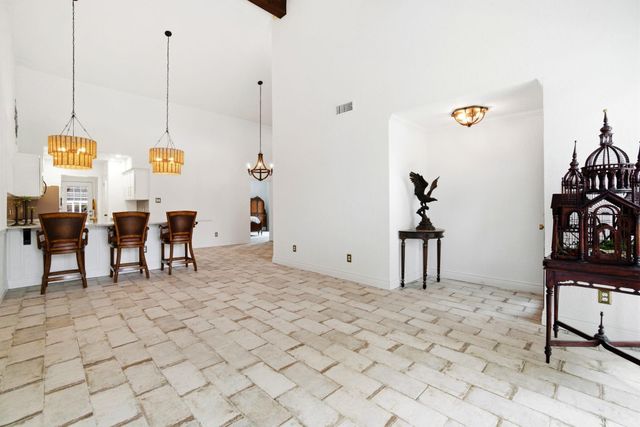 37 April Village, Montgomery, TX 77356