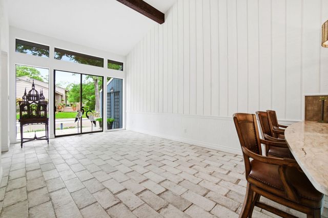 37 April Village, Montgomery, TX 77356