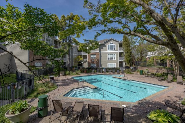 2025 Woodmont Blvd Apt 339, Nashville, TN 37215