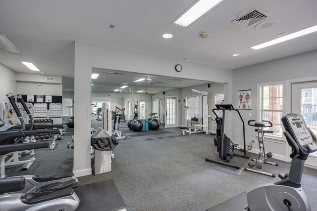 2025 Woodmont Blvd Apt 339, Nashville, TN 37215