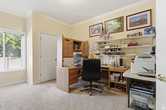 6261 S VINECREST DR, Salt Lake City, UT 84121