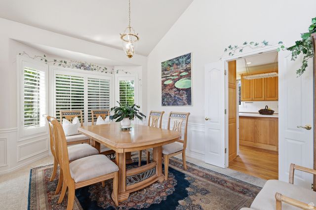 6261 S VINECREST DR, Salt Lake City, UT 84121