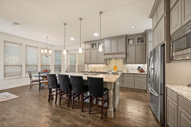 1223 Canyon, Grapevine, TX 76051