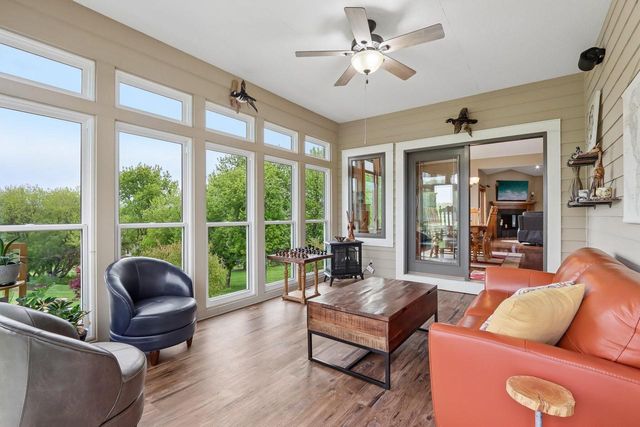 W287N990 Bedouin COURT, Waukesha, WI 53188
