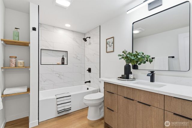 8505 Bridgeport Way SW, Lakewood, WA 98499