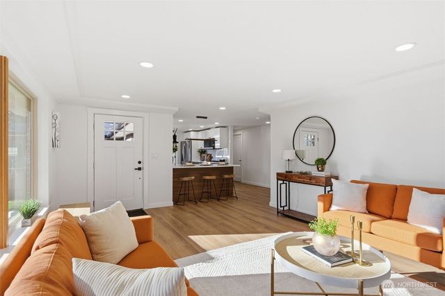 8505 Bridgeport Way SW, Lakewood, WA 98499