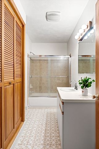 34 Whitby St 34, Boston, MA 02128