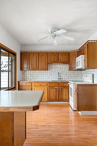 34 Whitby St 34, Boston, MA 02128