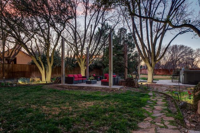 1904 Vicksburg Avenue, Lubbock, TX 79407