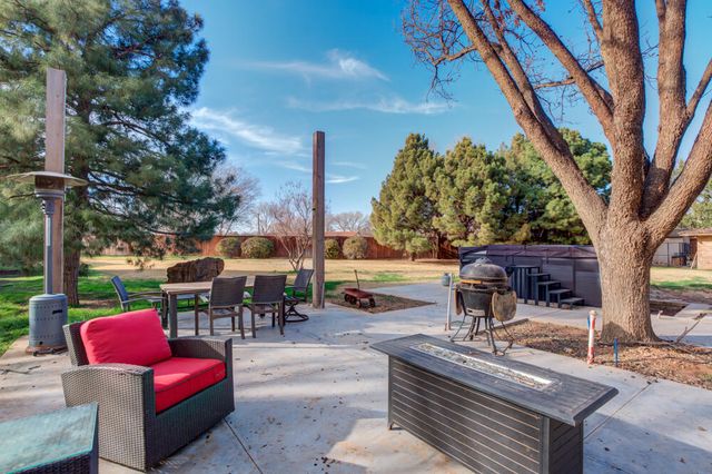1904 Vicksburg Avenue, Lubbock, TX 79407