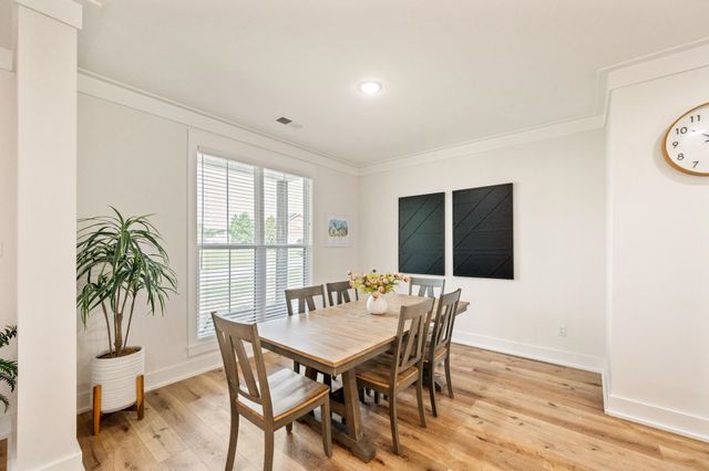 733 TIFFANY NICOLE LN, Lexington, TN 38351